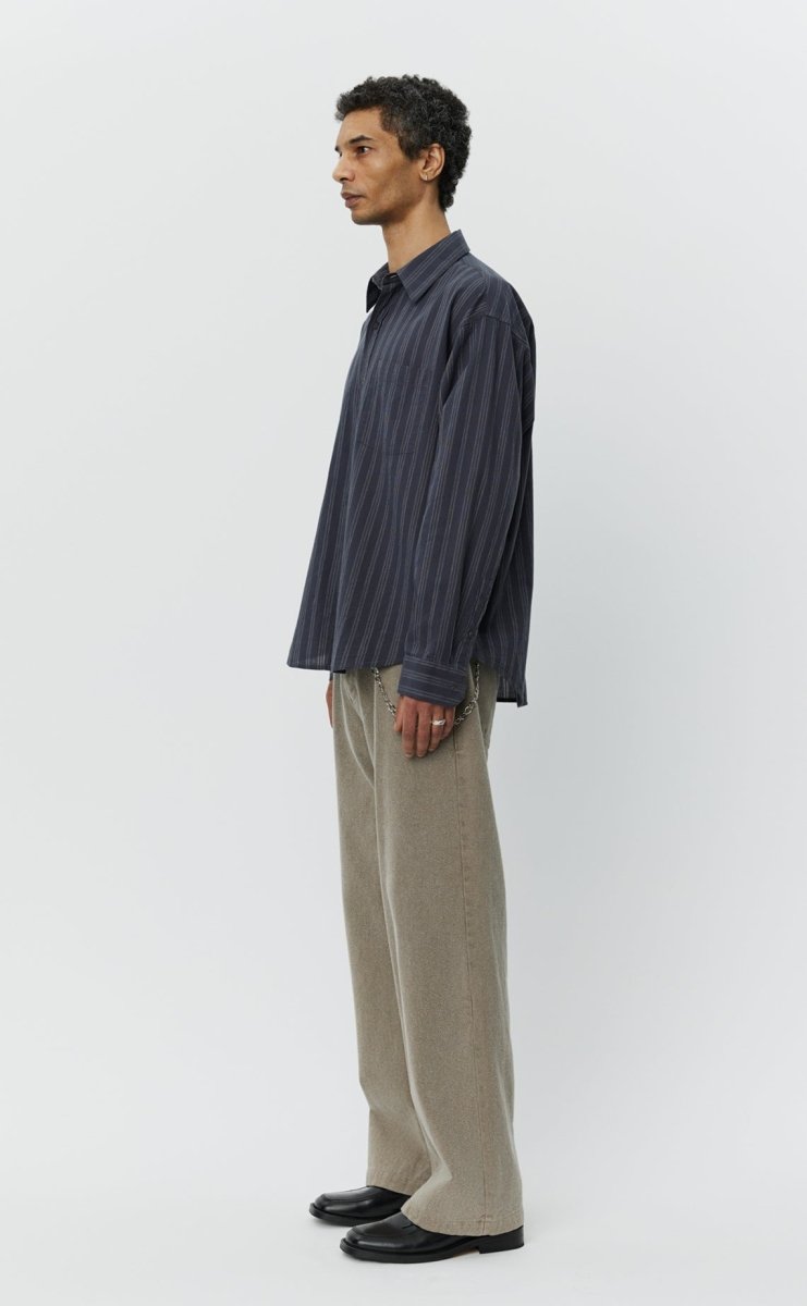 Executive Shirt Dark Grey Double Stripe vue de dos – boutique homme Rennes