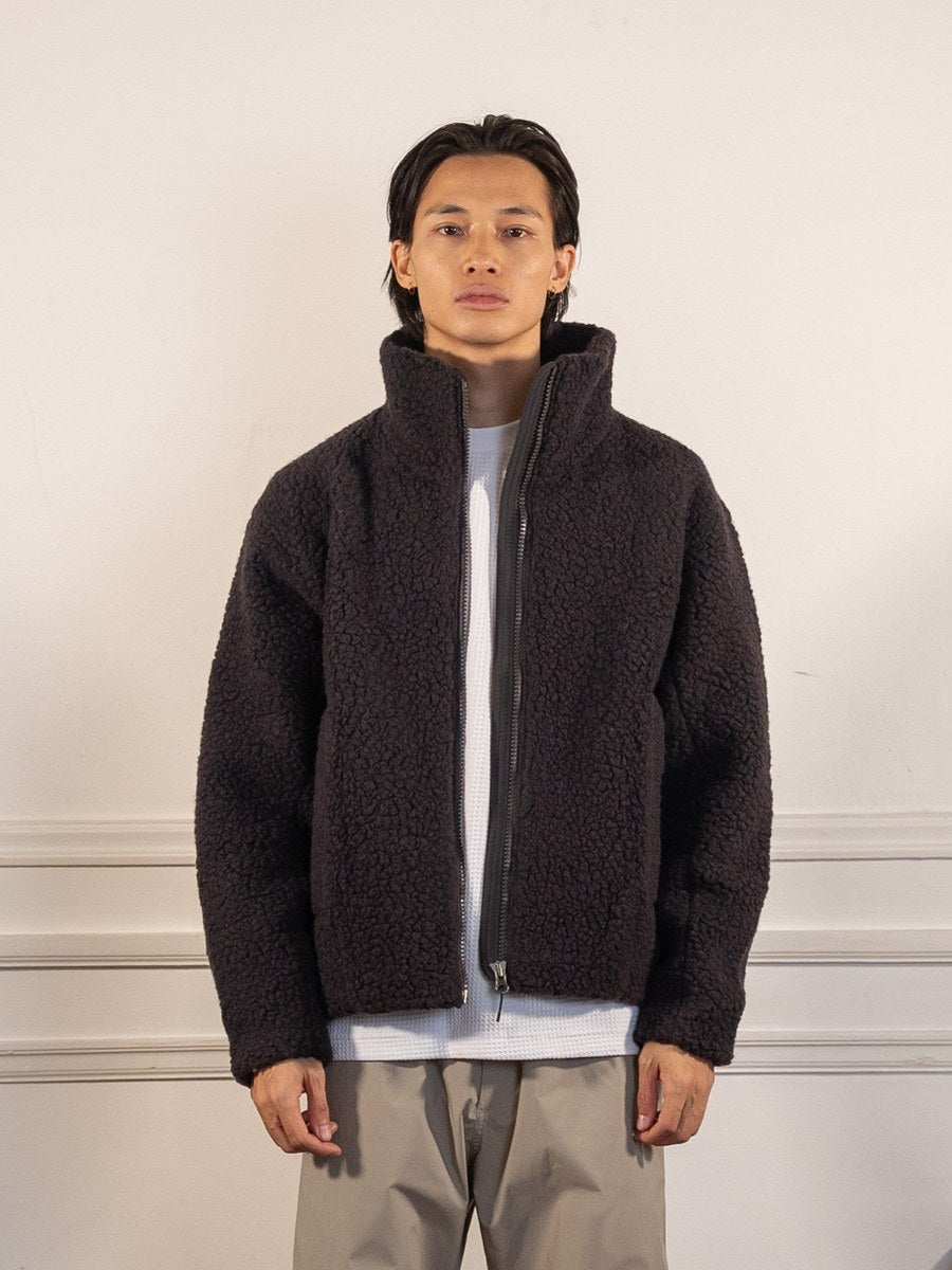 Deep Pile Fleece Jacket - ESPRESSO - Goldwin - vue de face portée