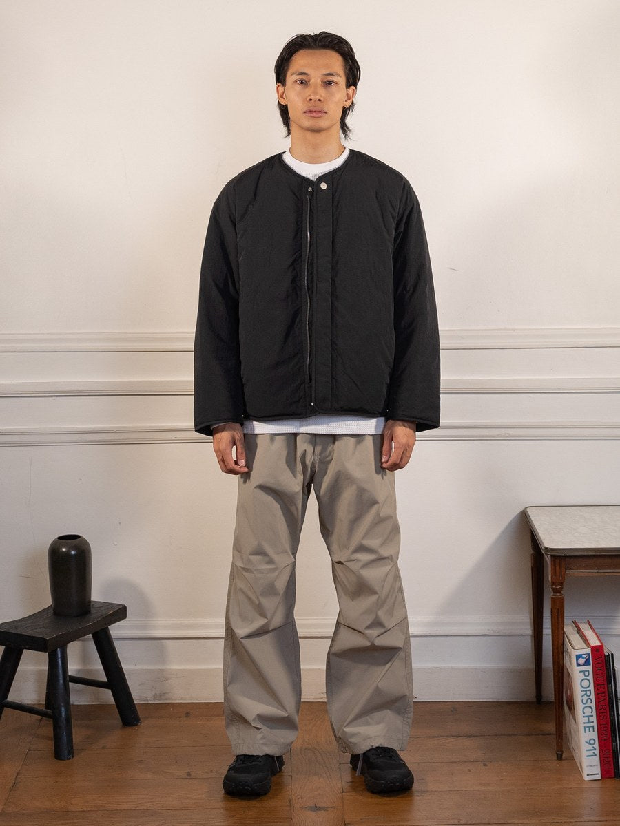 Insulated Liner Jacket - BLACK - Goldwin - vue portée en pied