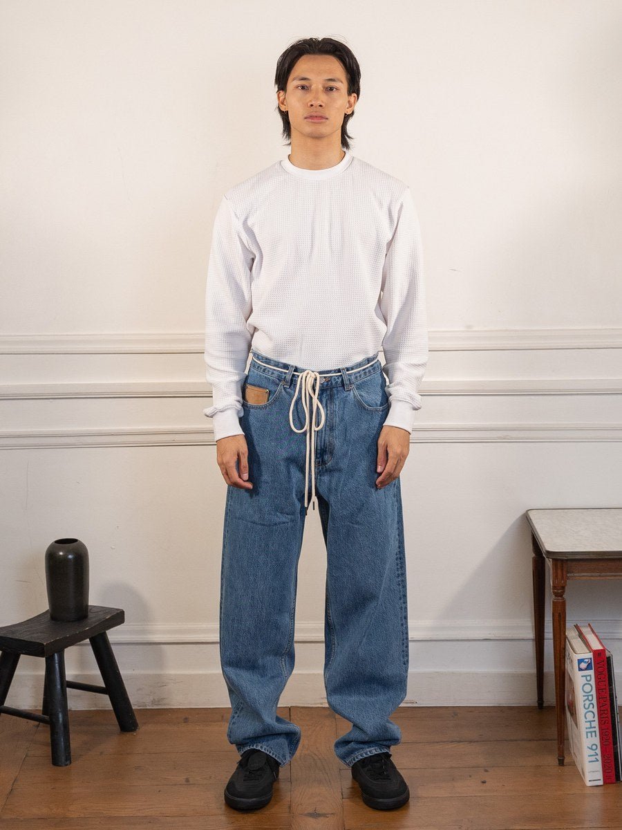 Legacy Indigo Pants - Goodies Sportive - vue portée en pied