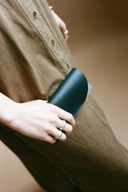 GLASSES POUCH BLACK LAPERRUQUE - détail intérieur