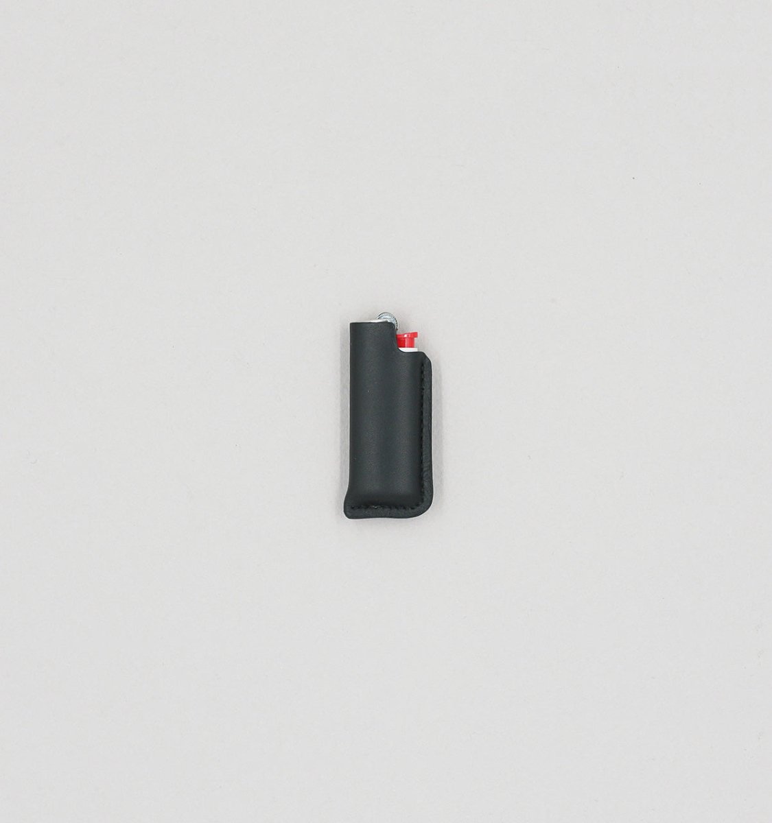 ÉTUI BRIQUET NOIR LAPERRUQUE - vue de dos