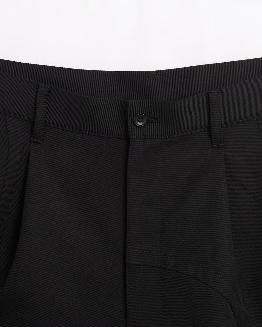 Men's Pleated Shorts COMME DES GARÇONS shirt