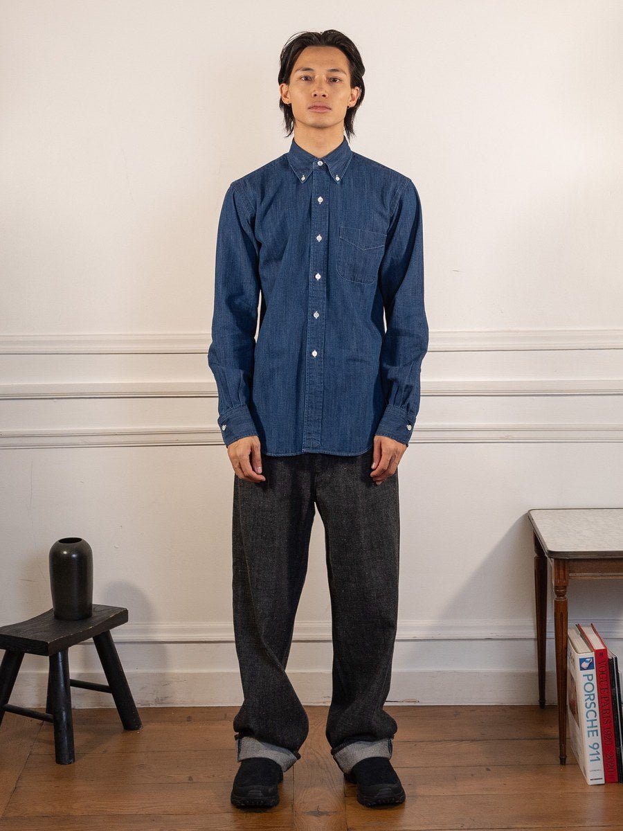 Vintage Ivy Japanese Denim 7oz Dark Blue - Kamakura Shirts - vue portée en pied