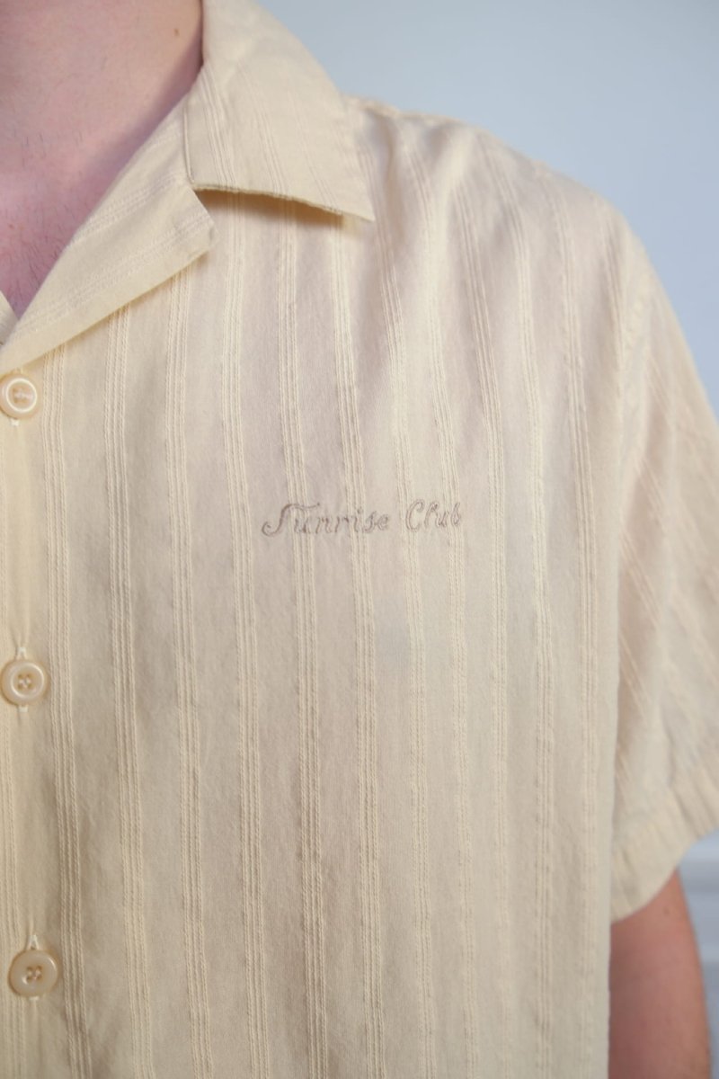 kappy jacquard open collar shirt light beige coton jacquard texturé camp collar coupe relaxed aura store renness — photo 3