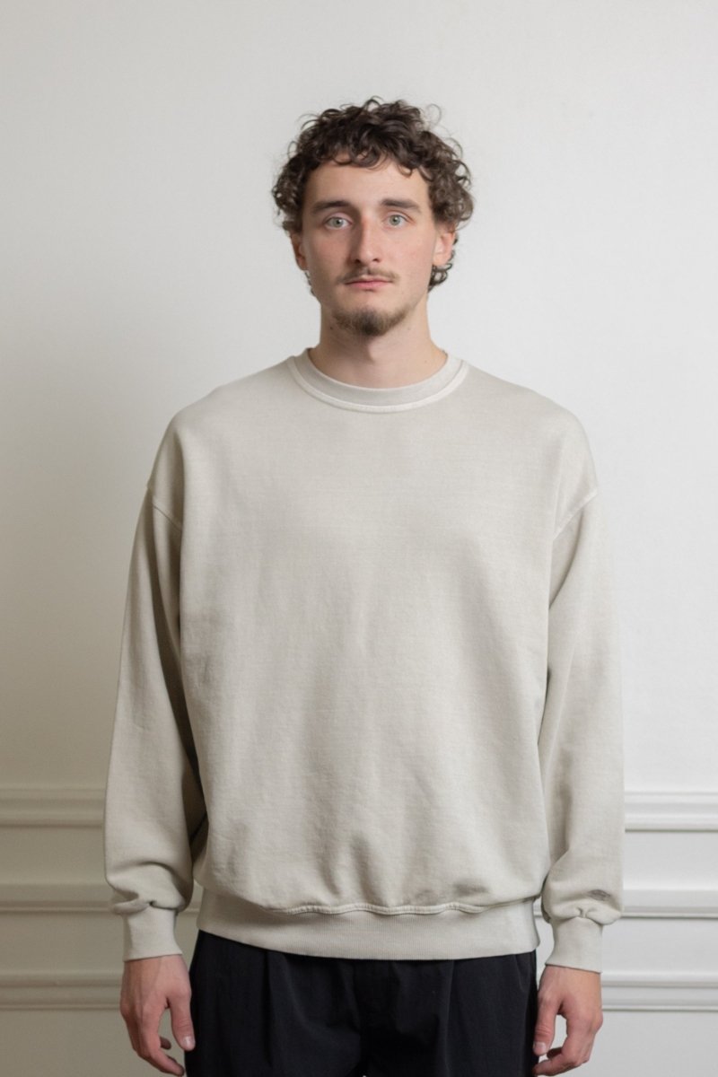 kappy pigment sweatshirt cream coton teinté pigment coupe relaxed taille unique aura store renness — photo 2