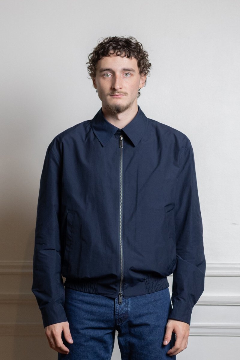mannequin portant baracuta g18 jacket navy baracuta cloth col chemise 2 — photo 2