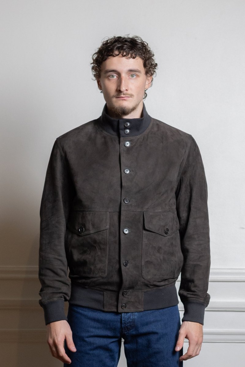 mannequin portant baracuta suede blouson december sky daim pleine fleur col dog ear 2