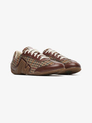 Merrell Relay Lace x Harris Tweed Dark Walnut, vue de trois quarts