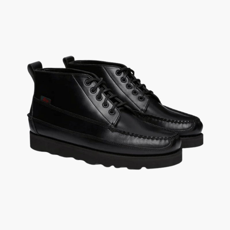 Chaussures homme noires à grosse semelle crantée style outdoor urbain chez Aura Store