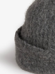 Museum Garments Alpaca Beanie gris anthracite chiné en baby alpaga - détail 2