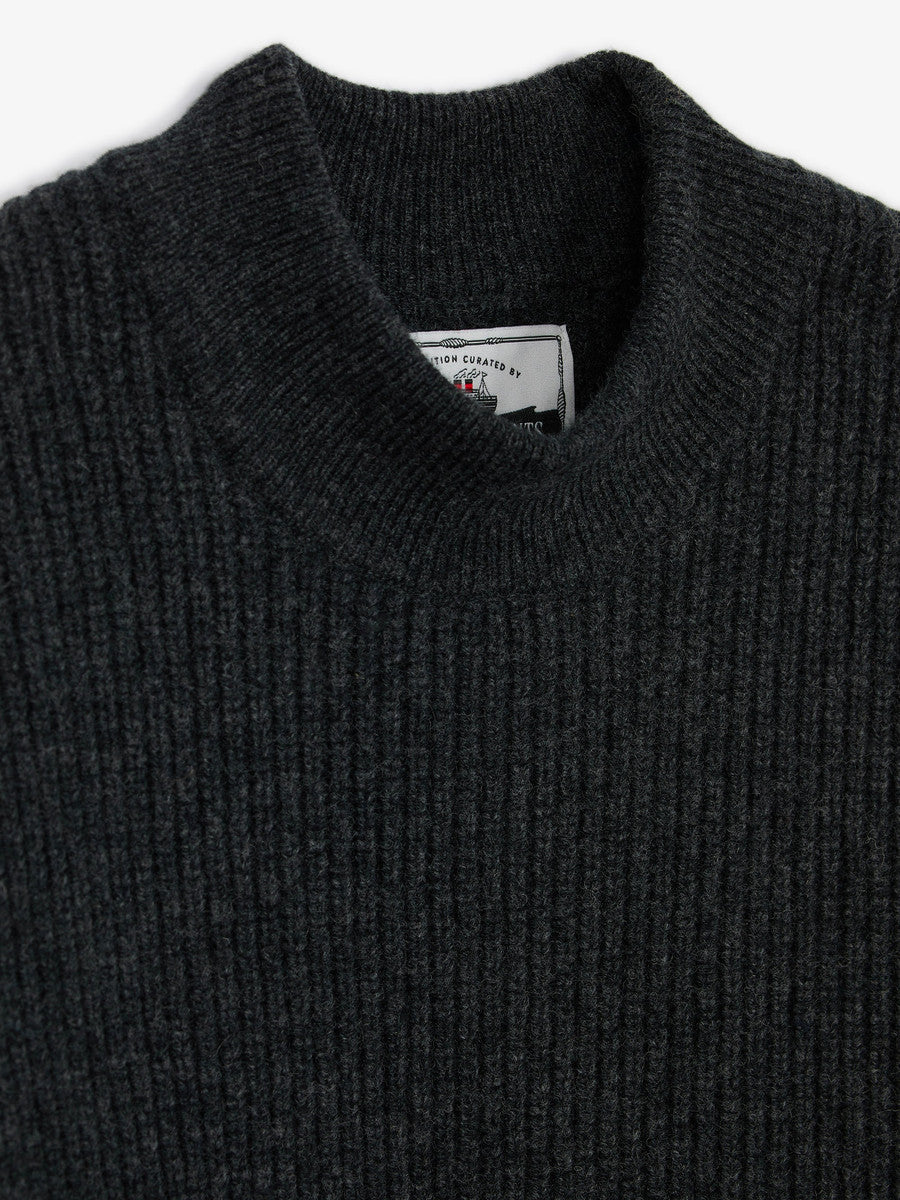 Museum Garments Deck Sweater charcoal en laine d'agneau mérinos - détail 2