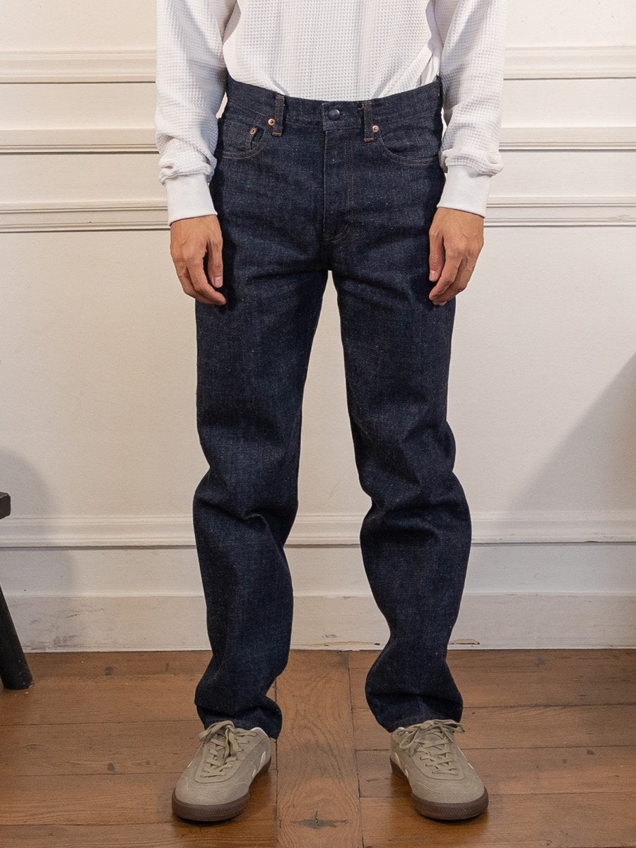 Selvage Denim Straight Pants - Indigo - nanamica - vue de face portée
