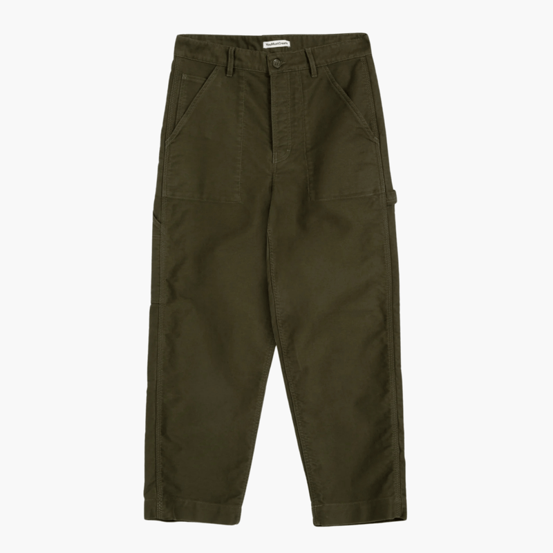 Painter Trouser Olive YMC porté – vêtements homme Rennes – Aura Store