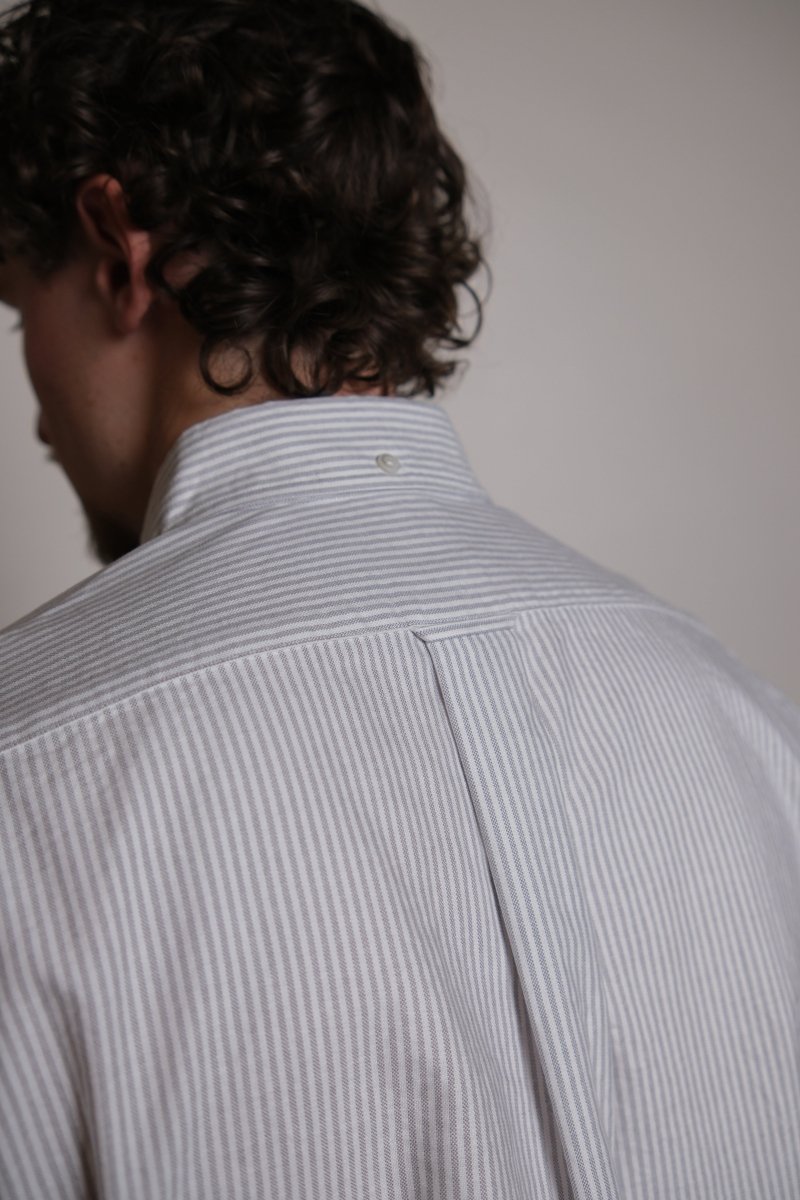 Vintage Ivy University ST Gray - Kamakura Shirt - détail col button-down