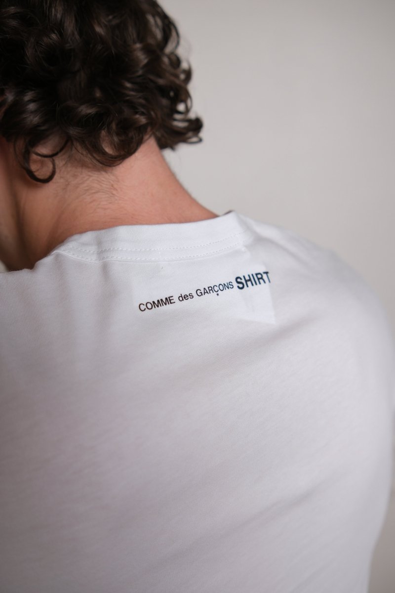 FQ-T003-S26 MENS T-SHIRT KNIT - WHITE COMME DES GARÇONS SHIRT - détail matière — photo 3