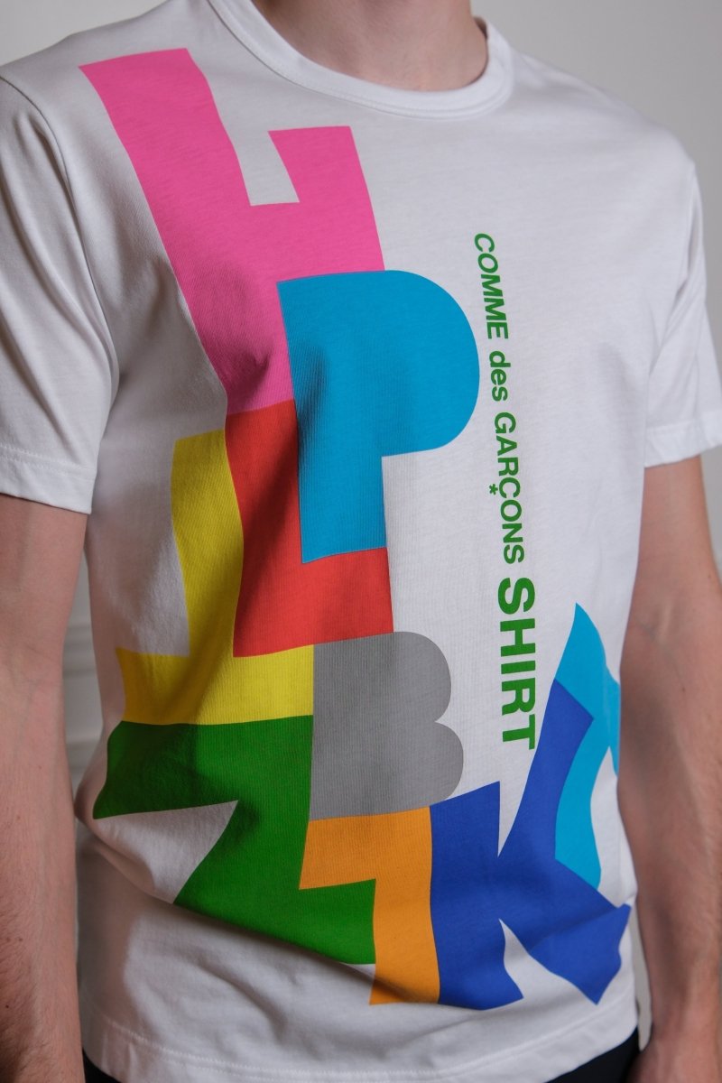 Men's Graphic Printed T-Shirt WHITE COMME DES GARÇONS SHIRT - détail matière — photo 3