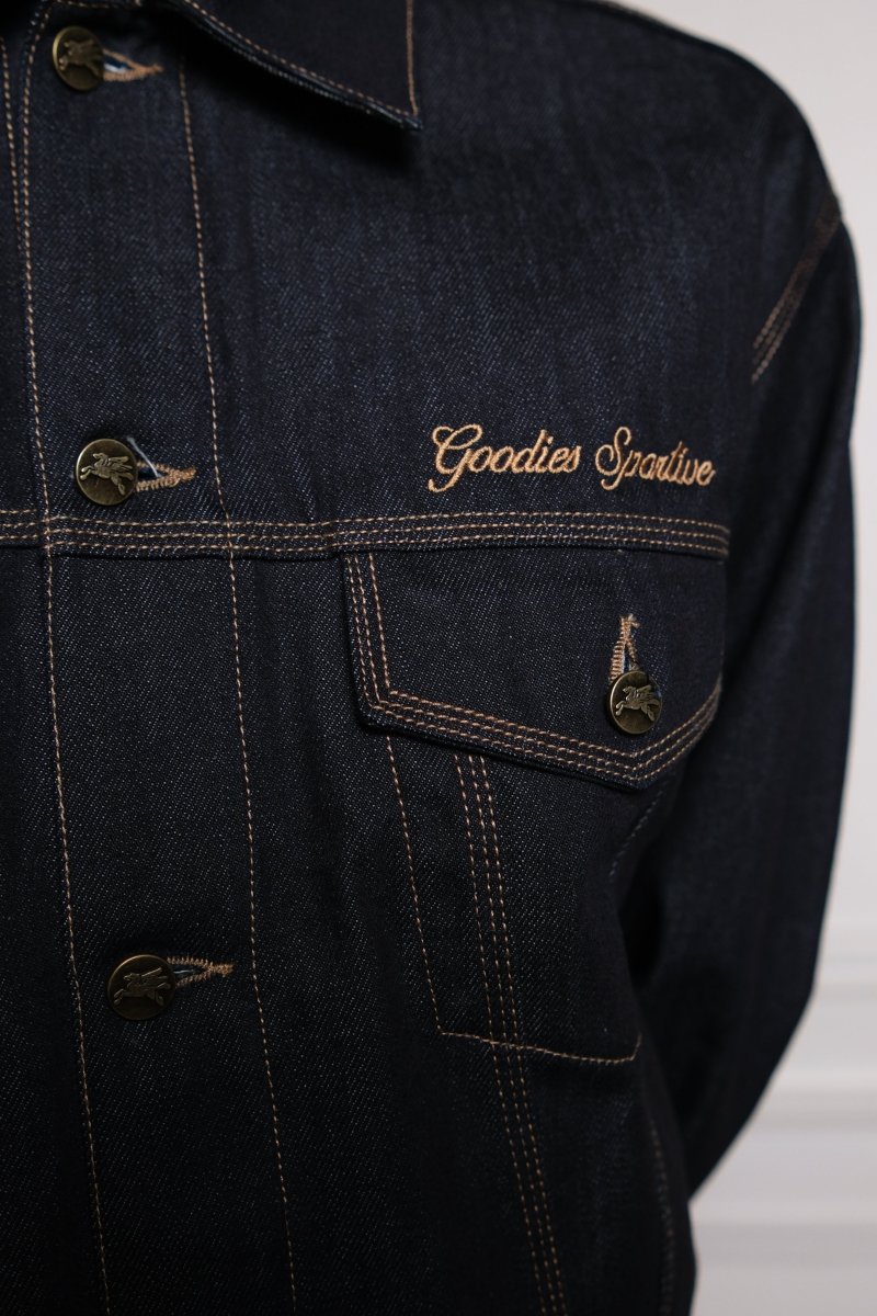 Raw Denim Trucker Jacket x Aura - détail