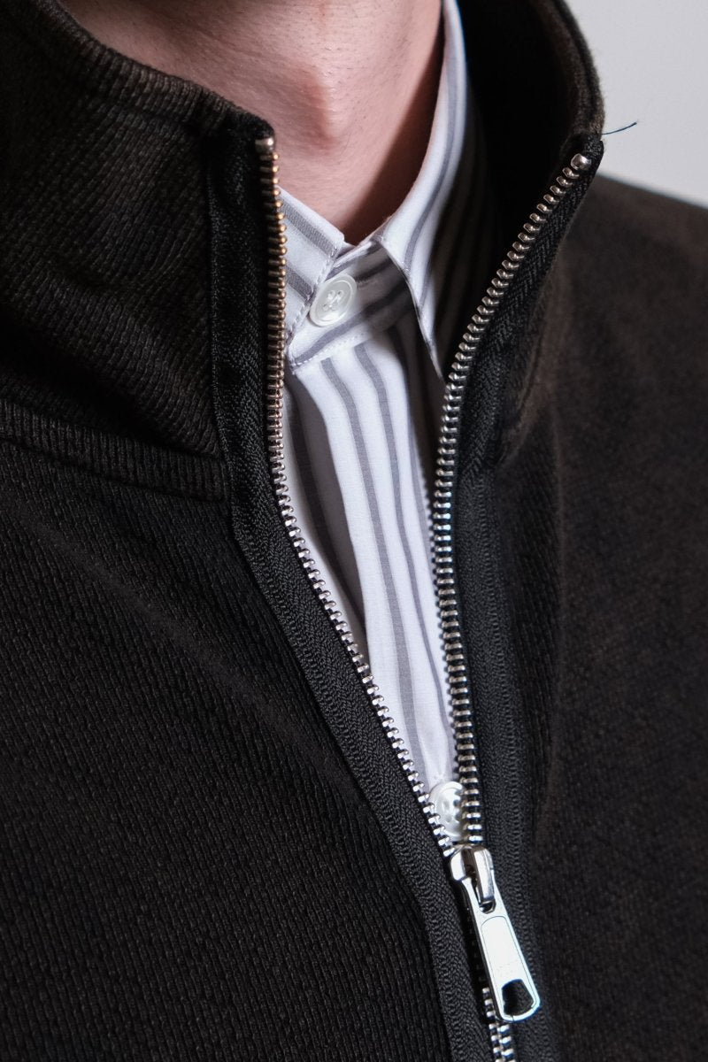 COVET FULL ZIP - Burned Black MFPEN - détail zip bas et coutures flatlock