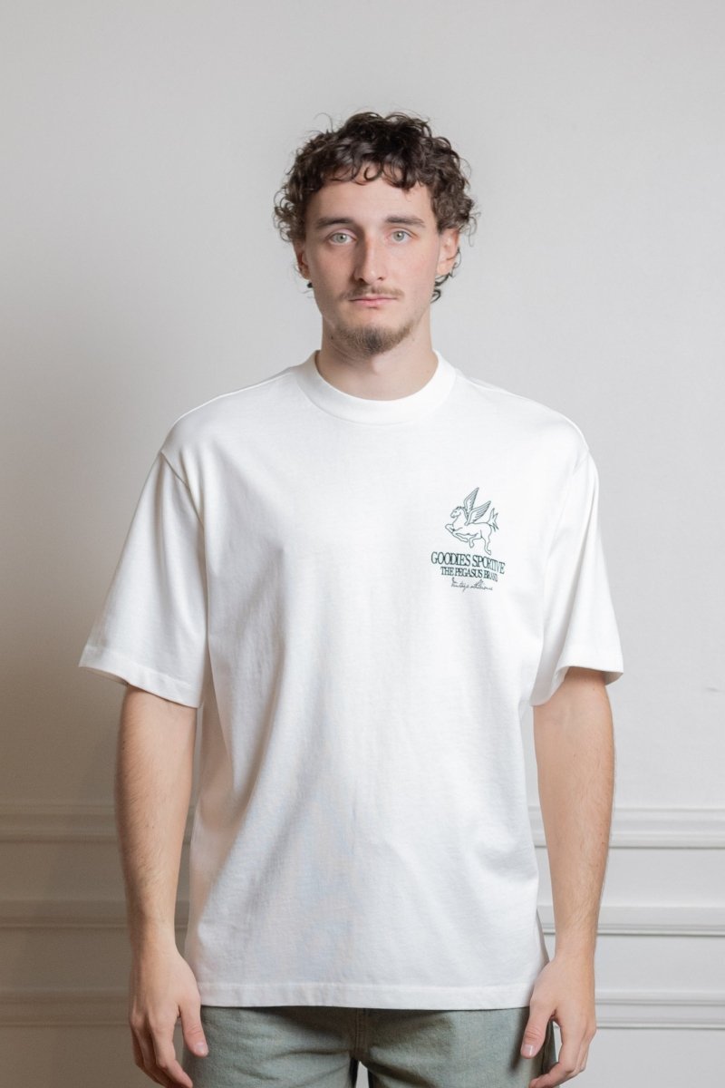 Goodies Sportive Multi Pegasus Tee porté de dos