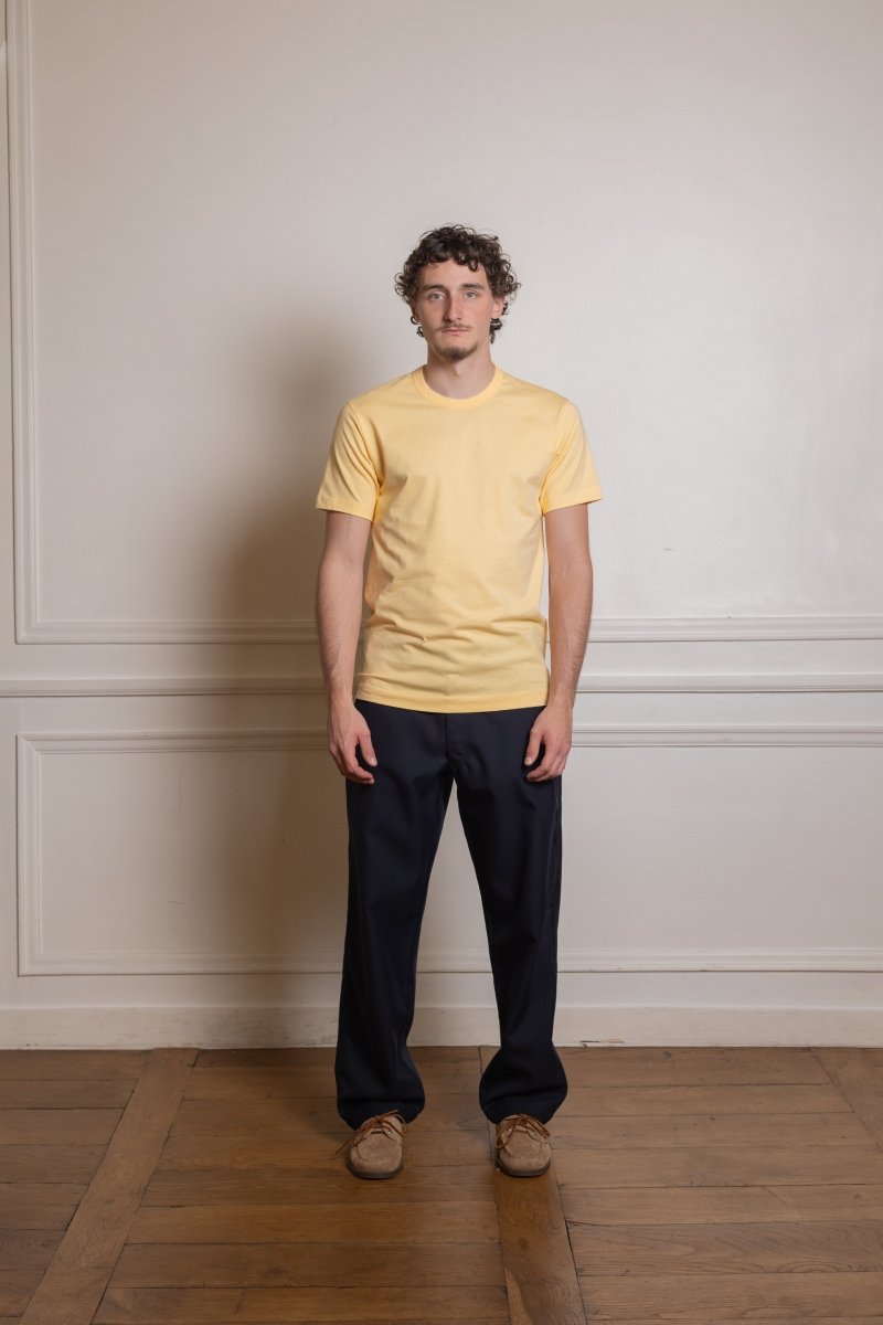 FQ-T001-S26 MENS T-SHIRT KNIT - PASTEL ORANGE COMME DES GARÇONS SHIRT - vue de face portée — photo 1