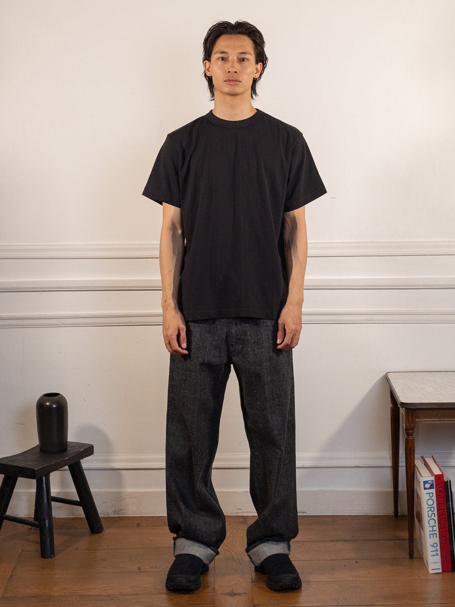 Archive T-Shirt - Black - Power Goods - vue portée en pied