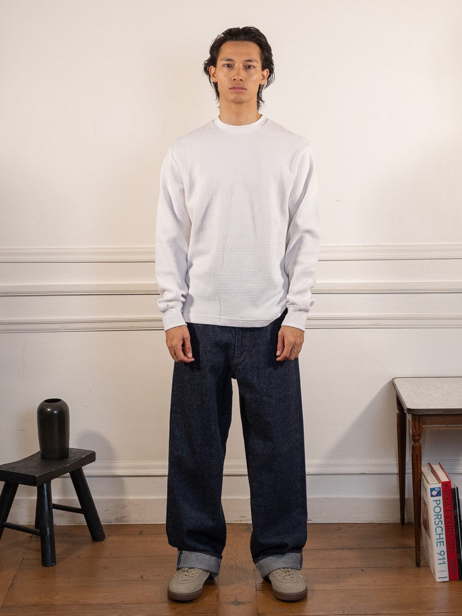 Thermal Waffle Long Sleeve Tee - White - Power Goods - vue portée en pied