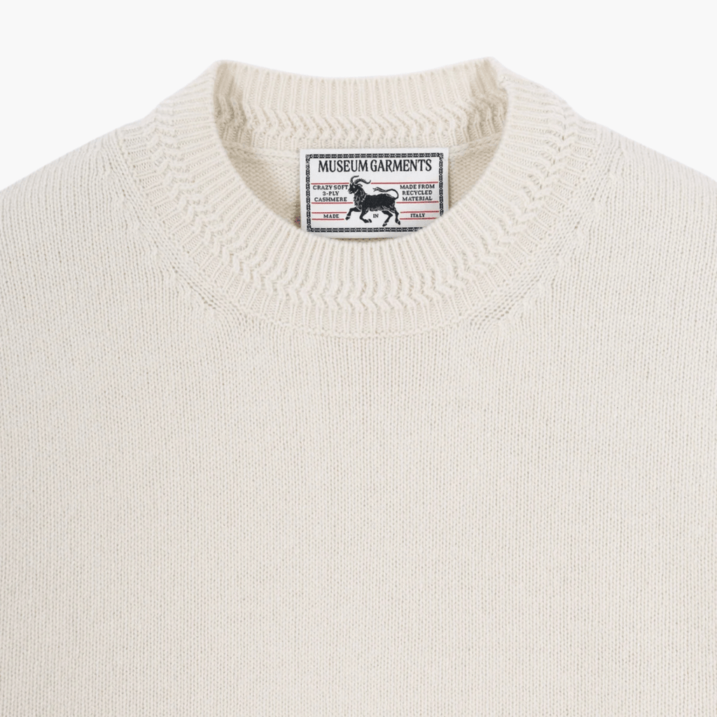 Recycled Cashmere Boxy Jumper Ecru maille cachemire recyclé – vêtements homme Rennes – Aura Store Rennes