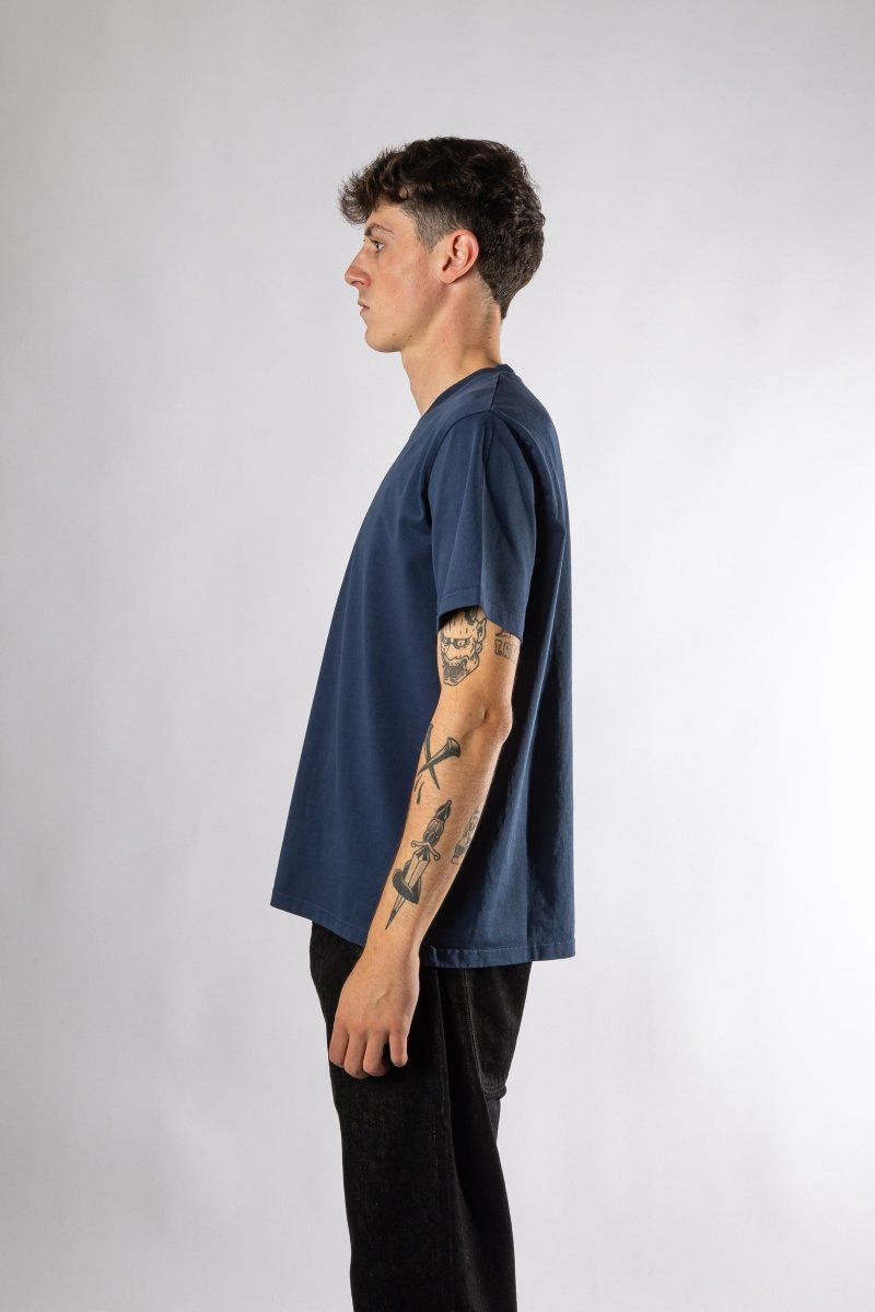 Tobin Interlock Tee Navy vue de dos – boutique homme Rennes