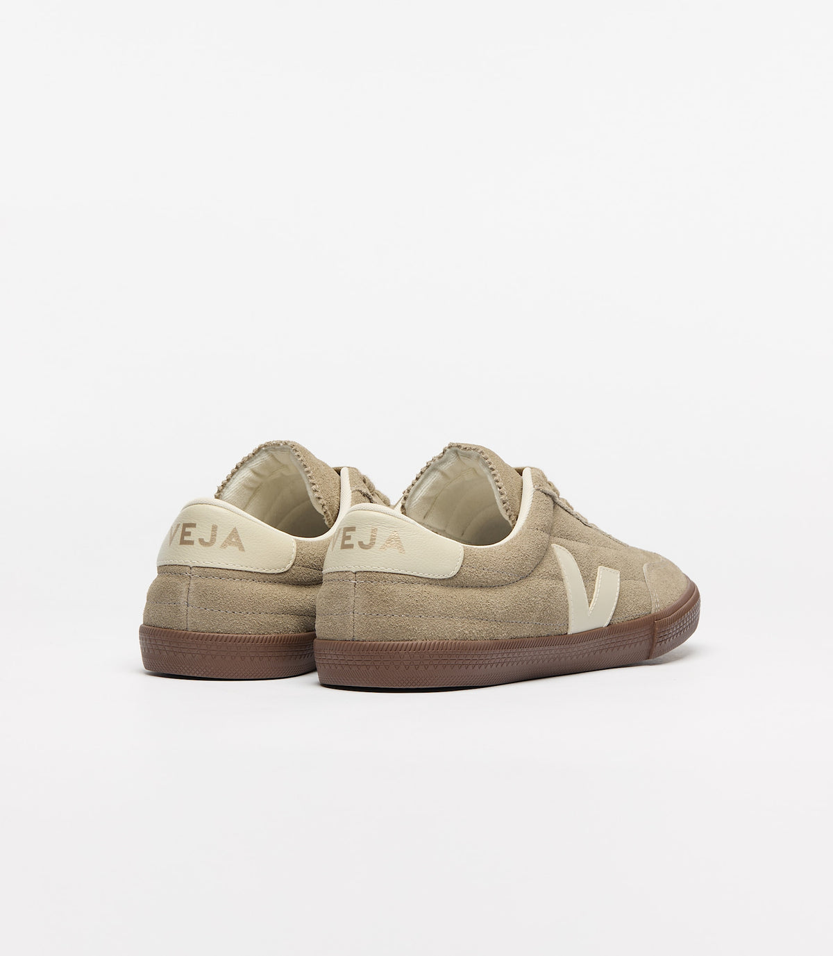 Veja Panenka Suede taupe, semelle caoutchouc d'Amazonie — photo 3