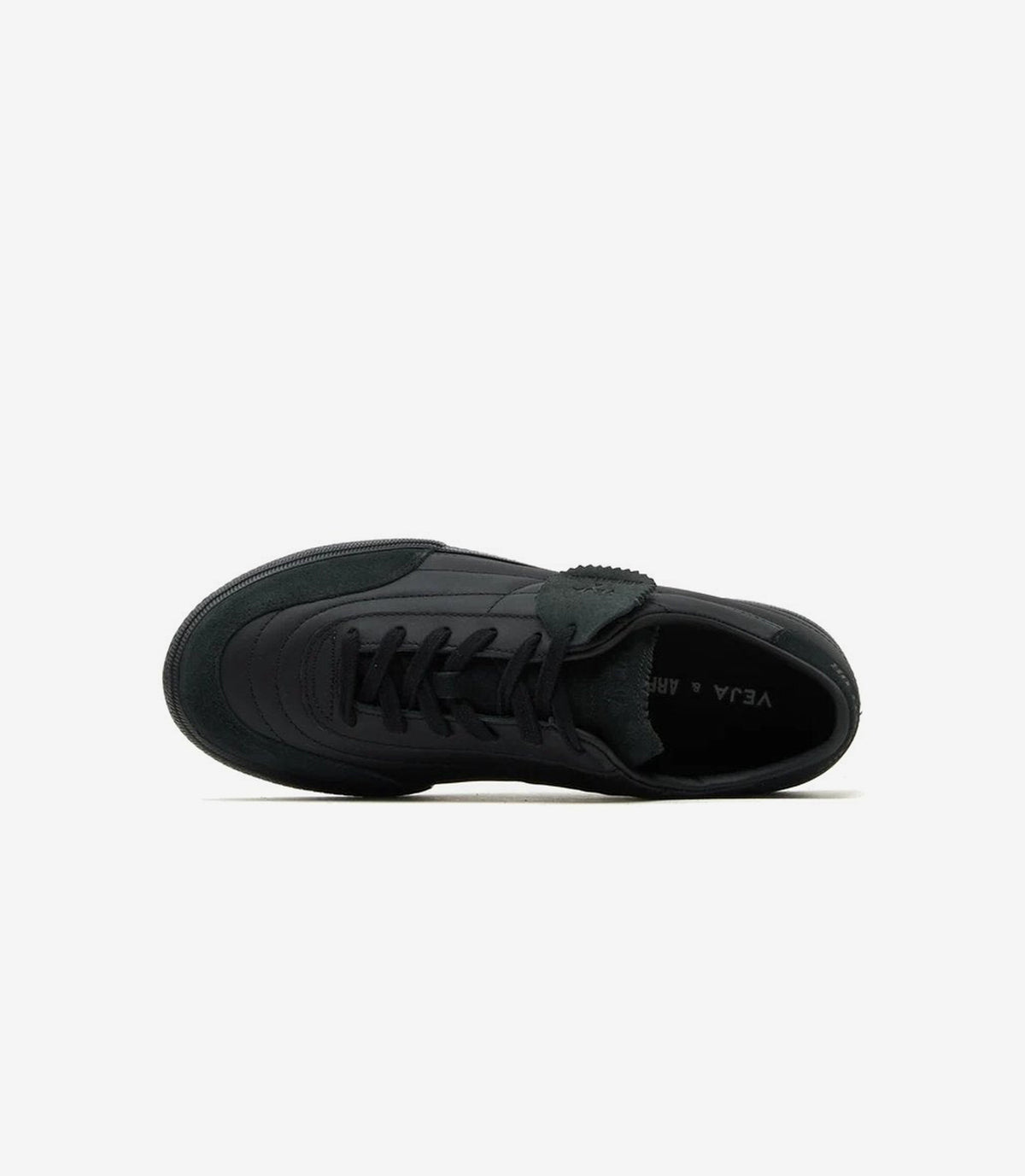 Veja x Arpenteur Panenka noire, vue de dessus — photo 4