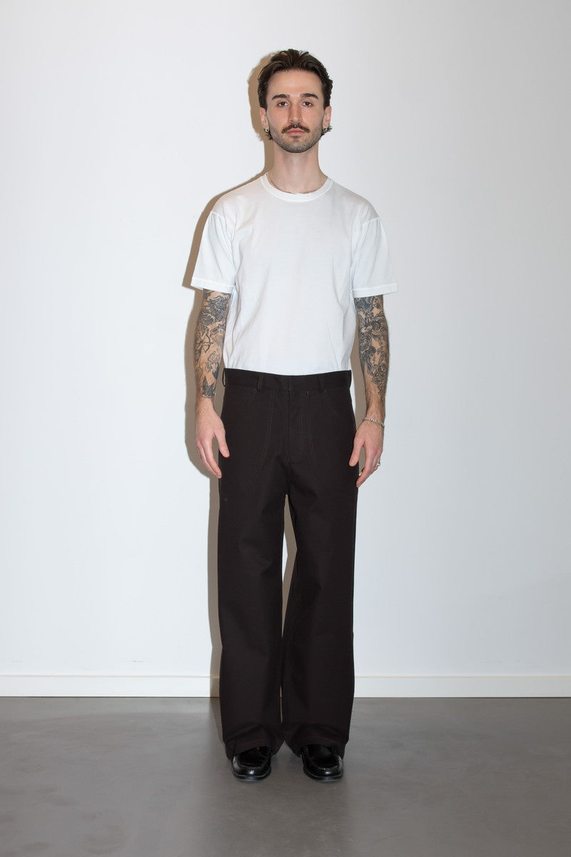 Pantalon vous décidez Curve Pants marron foncé porté, vue de face — photo 3
