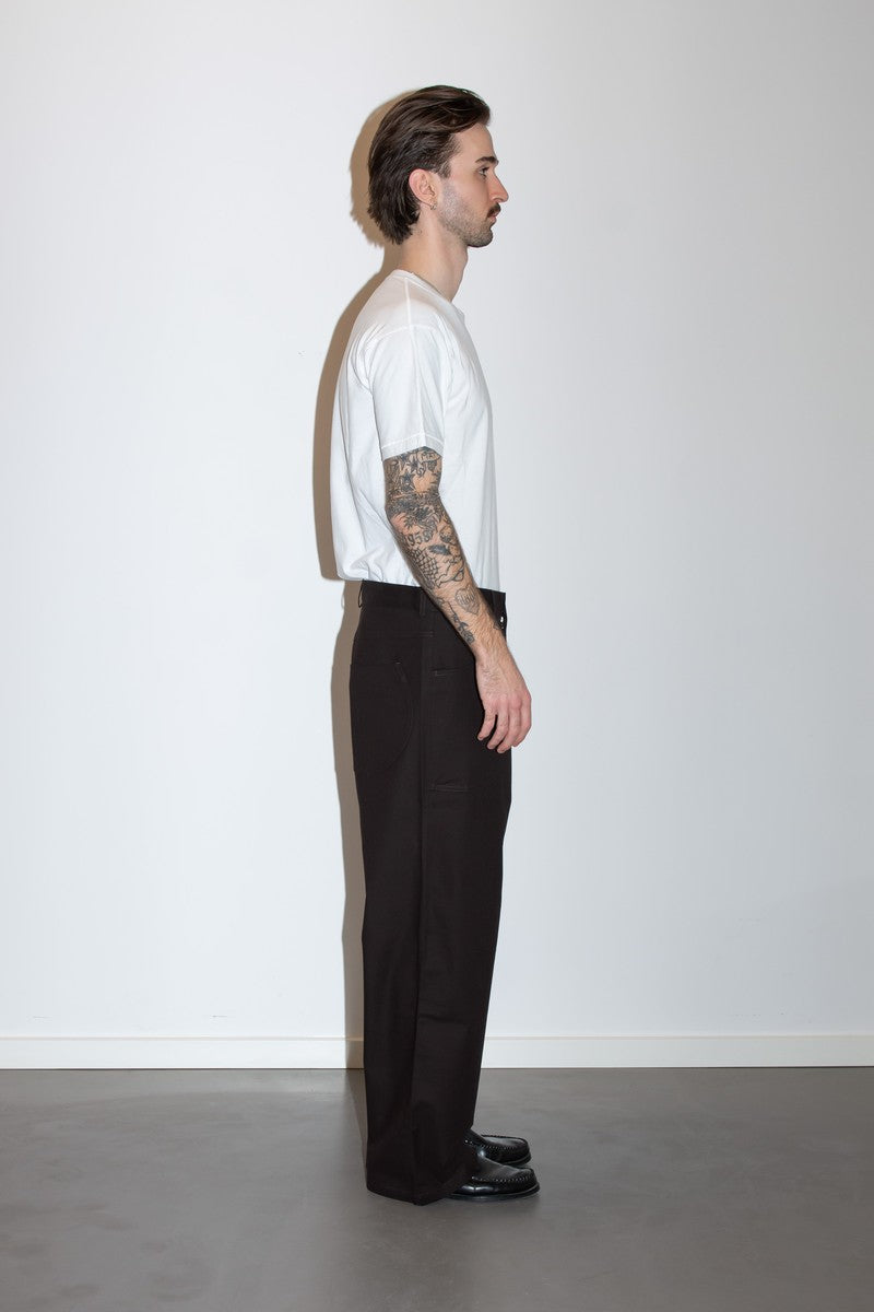 Pantalon vous décidez Curve Pants marron foncé porté, vue de profil — photo 4